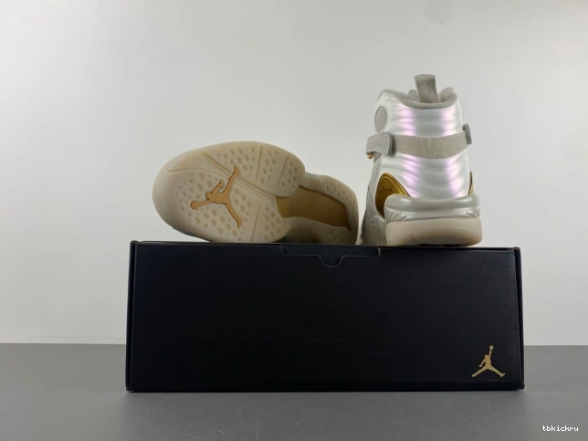 Reps TBkick Jordan 832821-030 Champagne Retro 8 0711